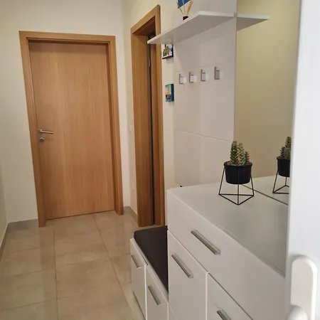 Lägenhet Versi Tučepi