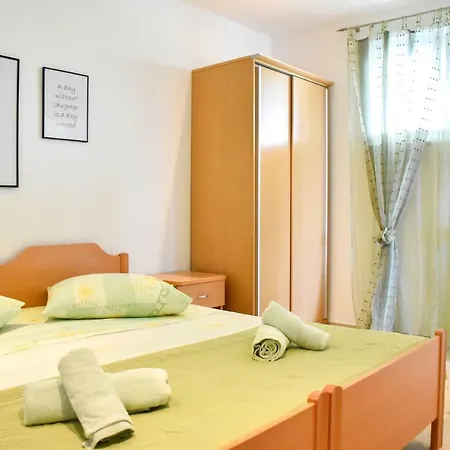Apartment Versi