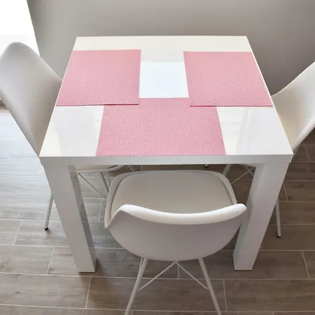 Versi Apartment *