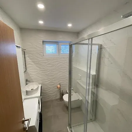 アパート Versi *