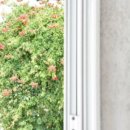 Versi Апартаменты Тучепи