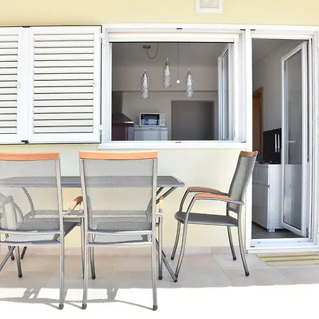 Apartament Versi